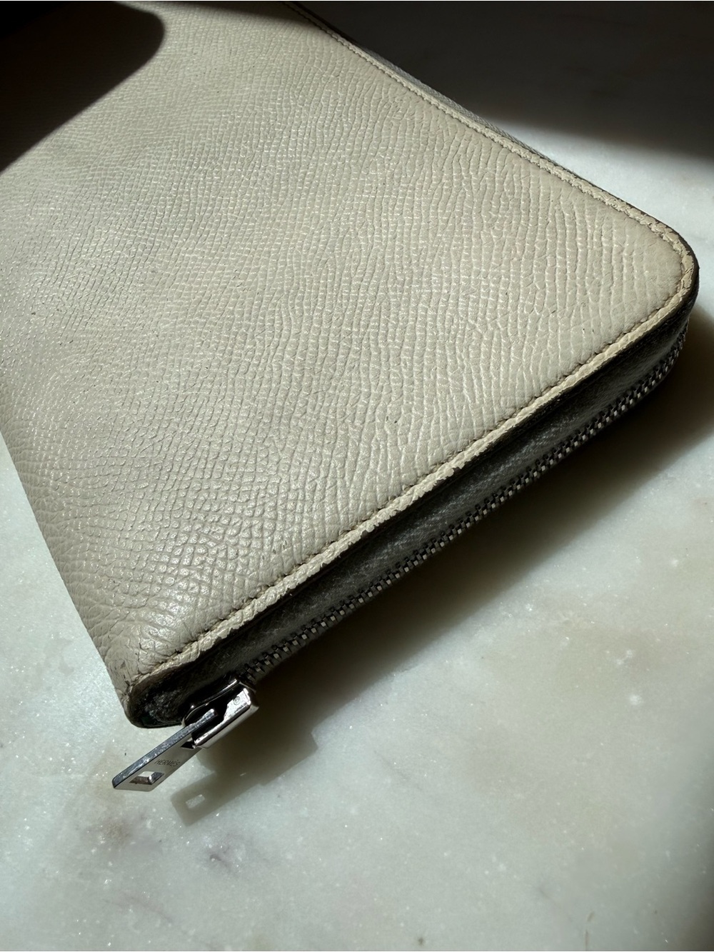 Hermès Silk-In Leather Zip-Around Wallet - Picture 12 of 15